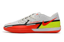 Chuteira React Phantom GT Pro – Futsal Elegante