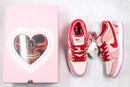 Nike SB Dunk Low – Strangelove Elegante
