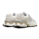 9060 - Sea Salt Moonbeam