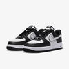 Nike Air Force 1 "07 - Preto com Branco