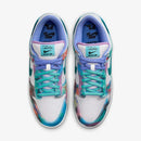 Futura Laboratories x SB Dunk Low White and Geode – Teal Confortável