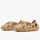 Yeezy Foam Runner Clay – Taupe Exclusivo